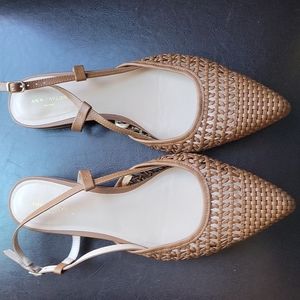 Ann Taylor Pointed Toe Summer Sandals Size 10